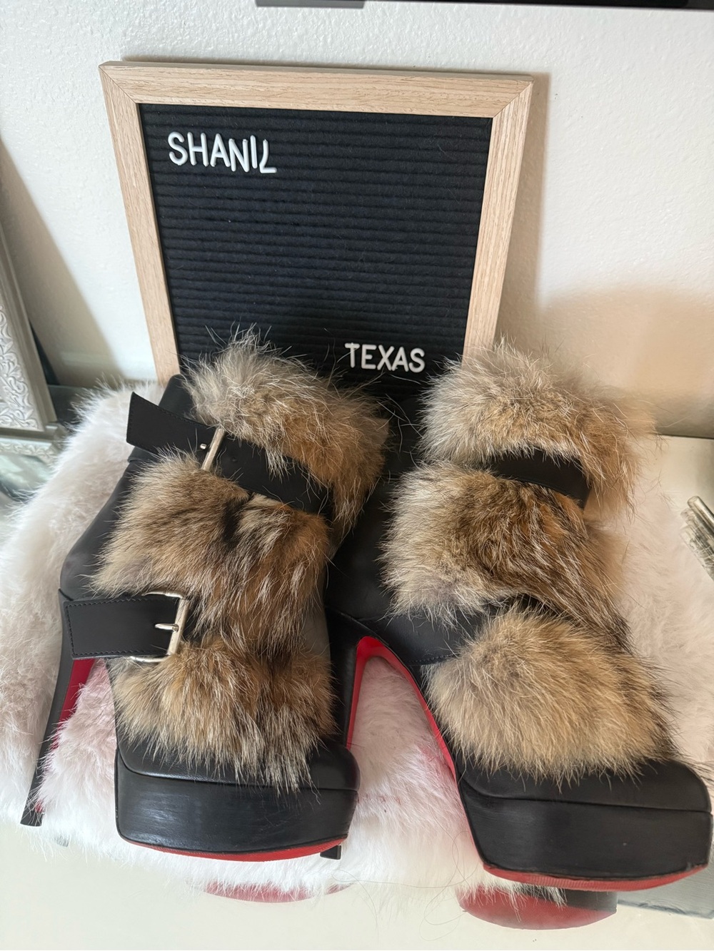 Christian Louboutin Toundra 140 boots - Picture 2 of 7